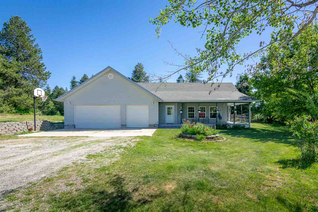 1761 Allen Road Elk, WA 99009 - Photo 1 of 20