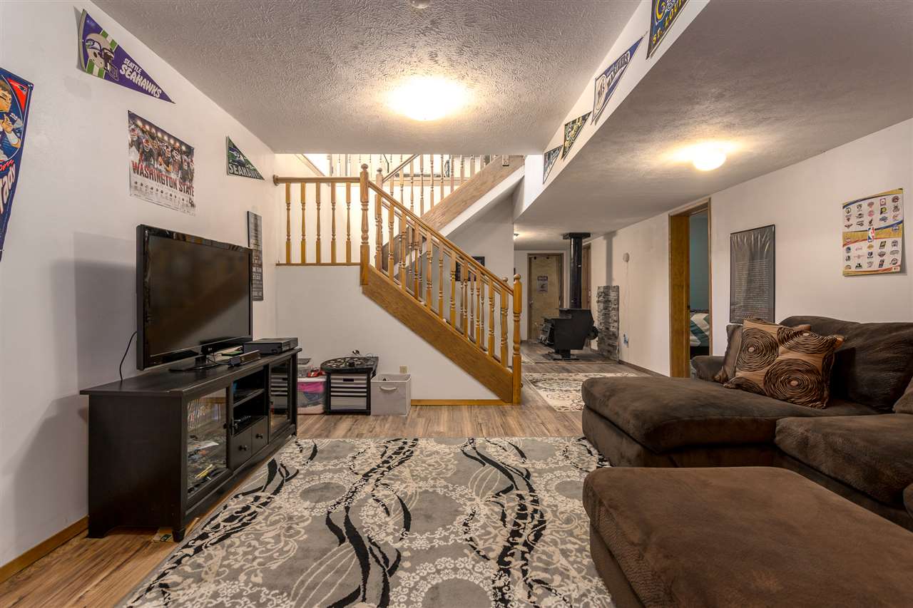 1761 Allen Road Elk, WA 99009 - Photo 11 of 20