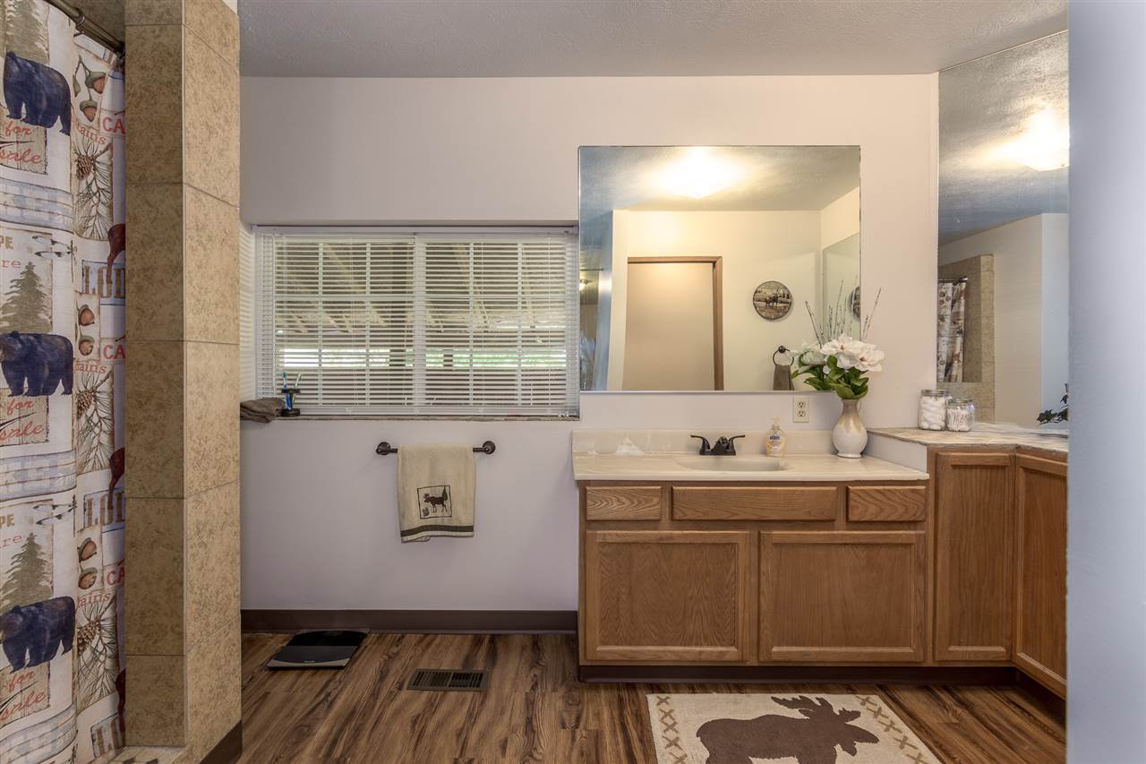 1761 Allen Road Elk, WA 99009 - Photo 10 of 20