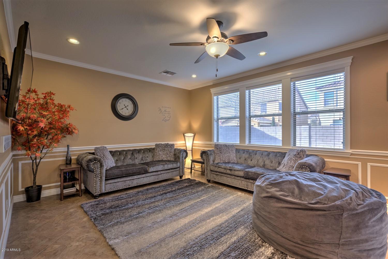 3534 East Michelle Way Gilbert, AZ 85234 - Photo 17 of 28 Family Room