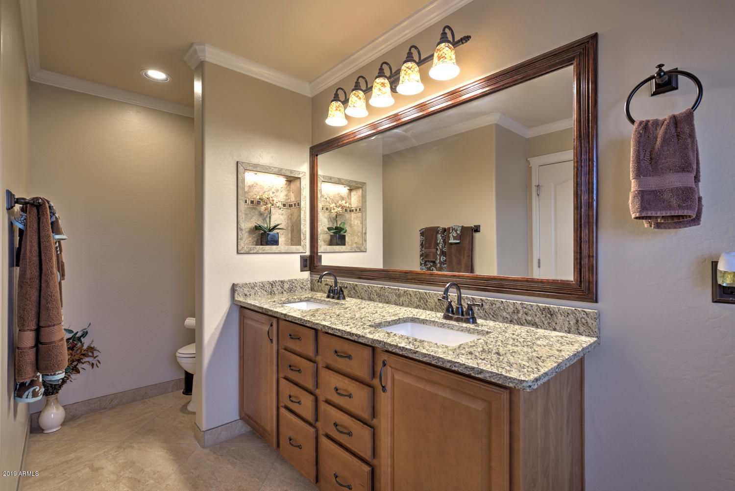 3534 East Michelle Way Gilbert, AZ 85234 - Photo 8 of 28 Master Dbl Sinks