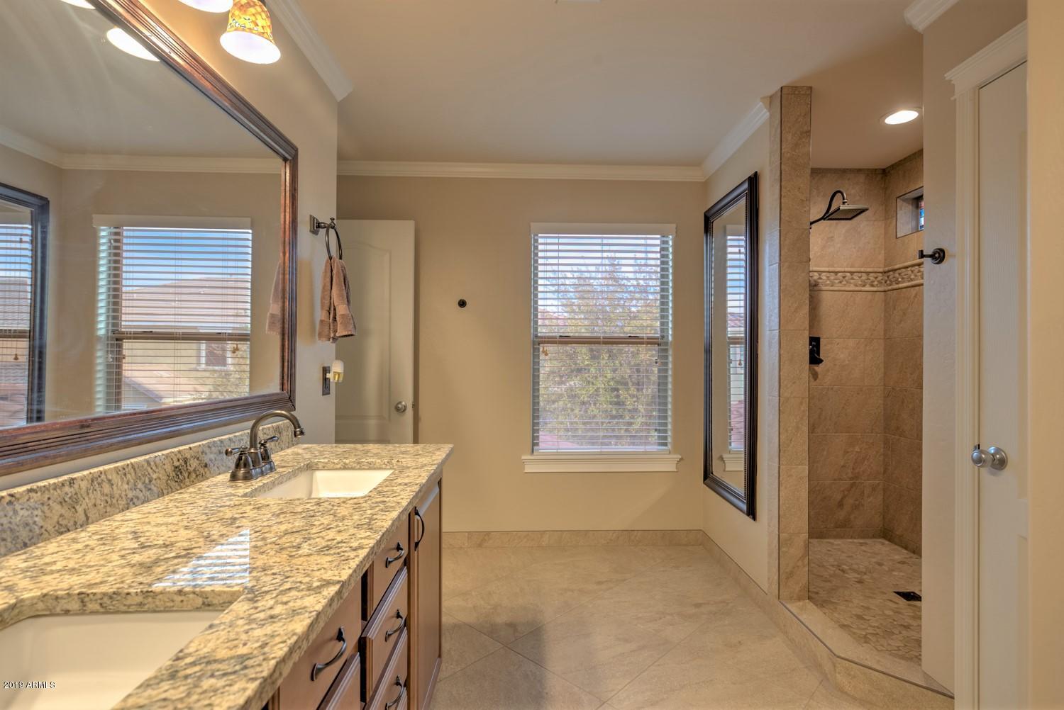 3534 East Michelle Way Gilbert, AZ 85234 - Photo 9 of 28 Master Shower