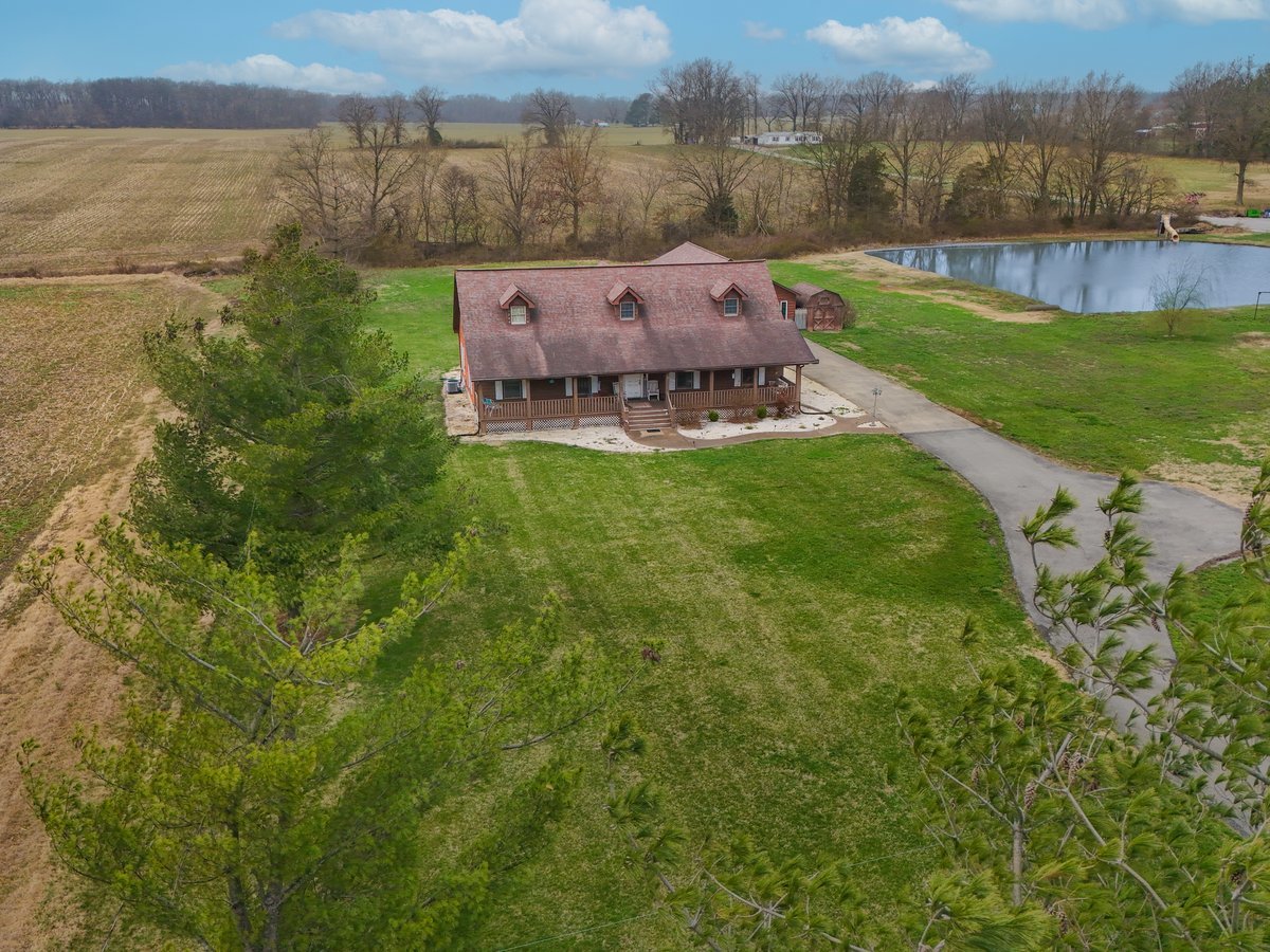 37 Highway 34 Highway Raleigh, IL 62977 - Photo 7 of 33