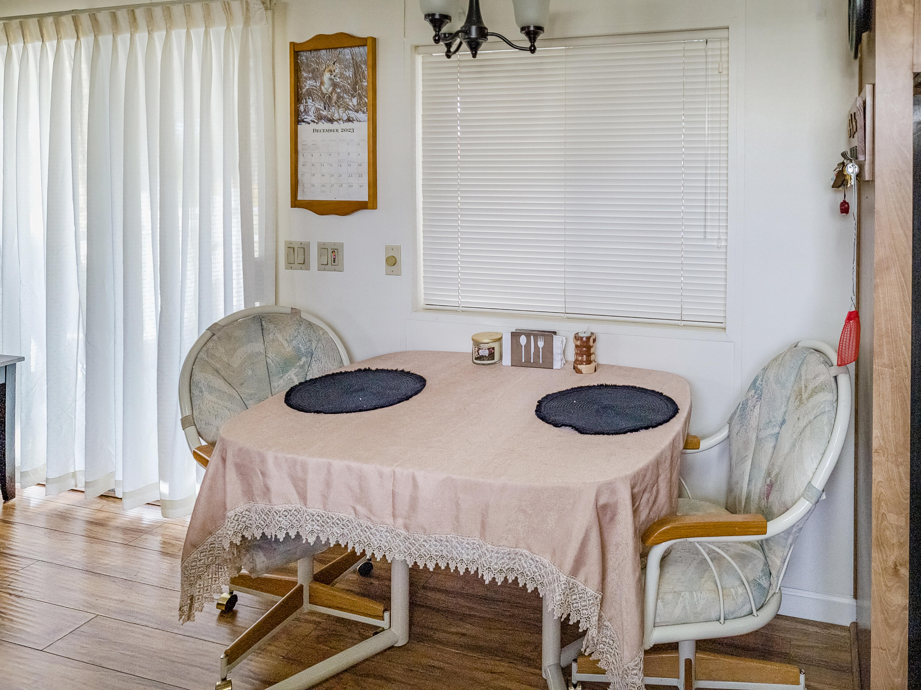 70200 Dillon Road, Unit 160 Desert Hot Springs, CA 92241 - Photo 6 of 31 a bathroom with a sink a mirror and tub