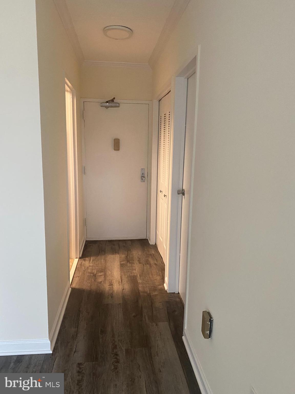 4141 North Henderson Road, Unit 108 Arlington, VA 22203 - Photo 2 of 28