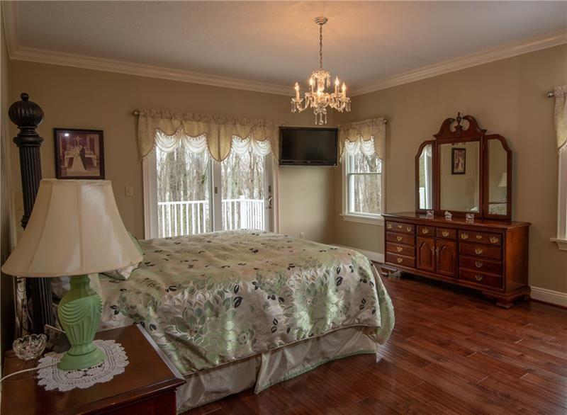 55 Willadell Road Transfer, PA 16154 - Photo 10 of 25