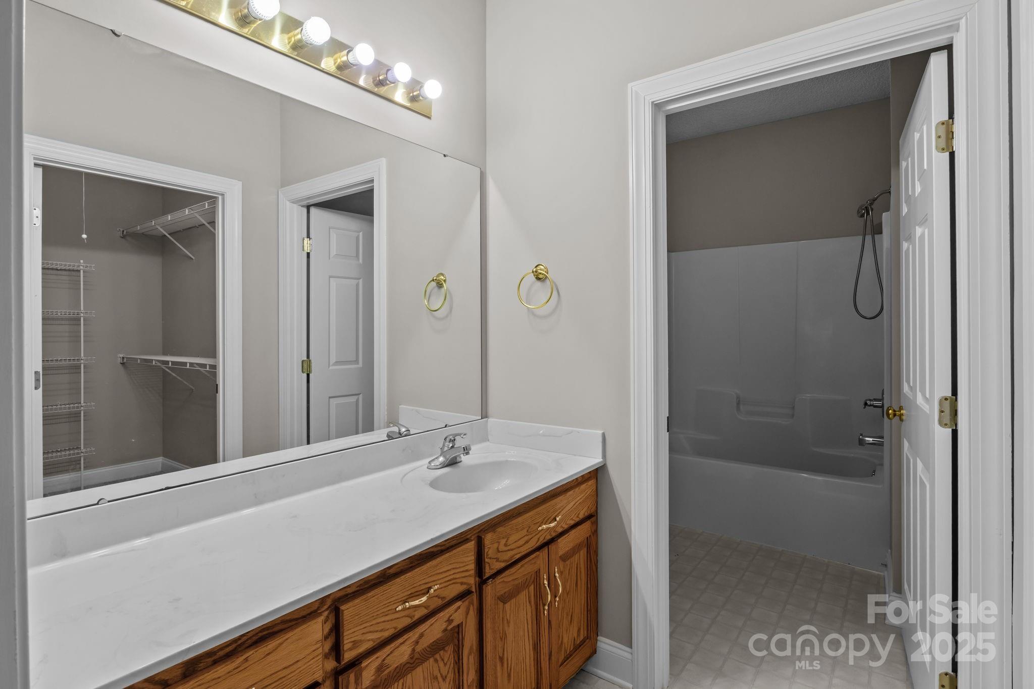 3923 Sage Court Denver, NC 28037 - Photo 14 of 37