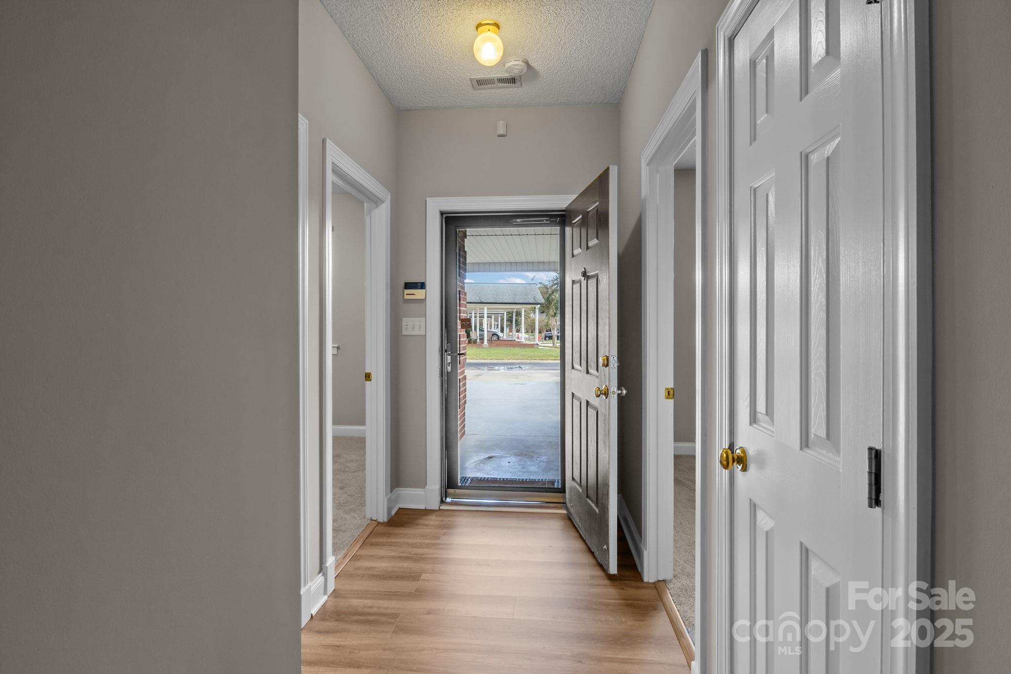 3923 Sage Court Denver, NC 28037 - Photo 5 of 37