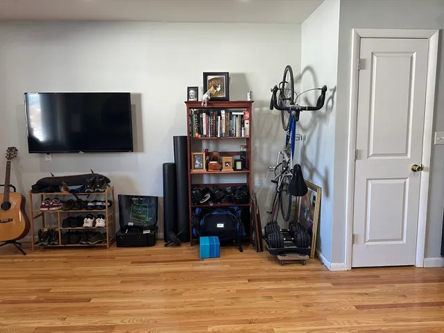 $2,000 | 3 Arizona Terrace, Unit 4, Arlington, MA 02474