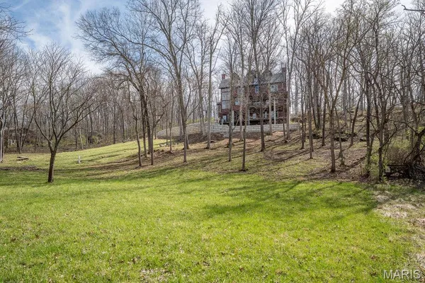 $850,000 | 3589 Hawks Point Road, Wildwood, MO 63069