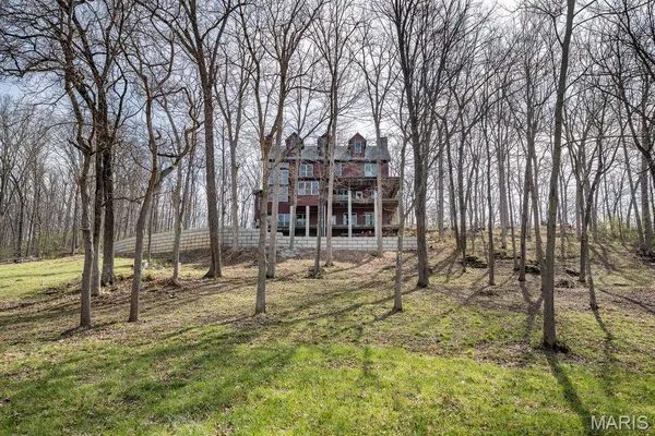$850,000 | 3589 Hawks Point Road, Wildwood, MO 63069