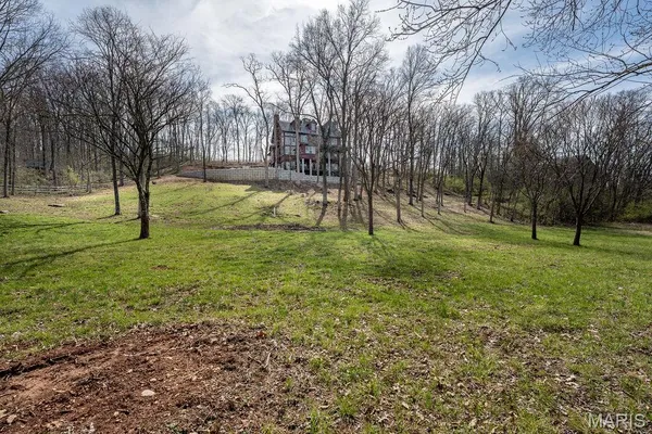 $850,000 | 3589 Hawks Point Road, Wildwood, MO 63069