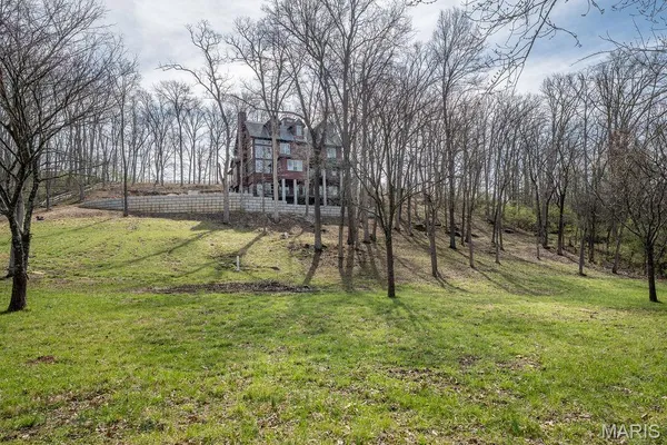 $850,000 | 3589 Hawks Point Road, Wildwood, MO 63069