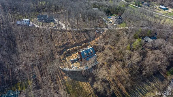 $850,000 | 3589 Hawks Point Road, Wildwood, MO 63069