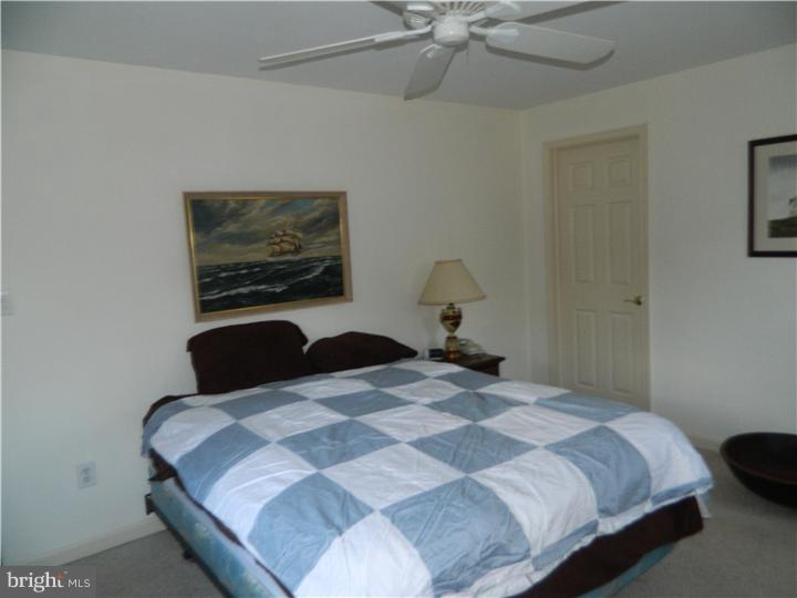 24 Sheridan Road Doylestown, PA 18901 - Photo 5 of 25 Bedroom - Main