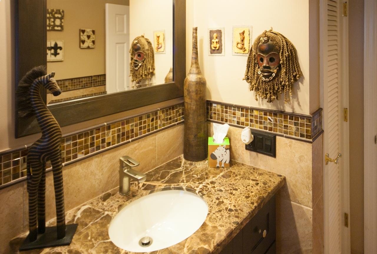 623 West Camino Real Boca Raton, FL 33486 - Photo 8 of 24 Guest Room Bathroom