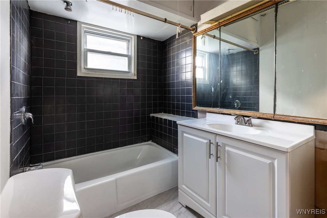 150 Roesch Avenue Buffalo, NY 14207 - Photo 16 of 50