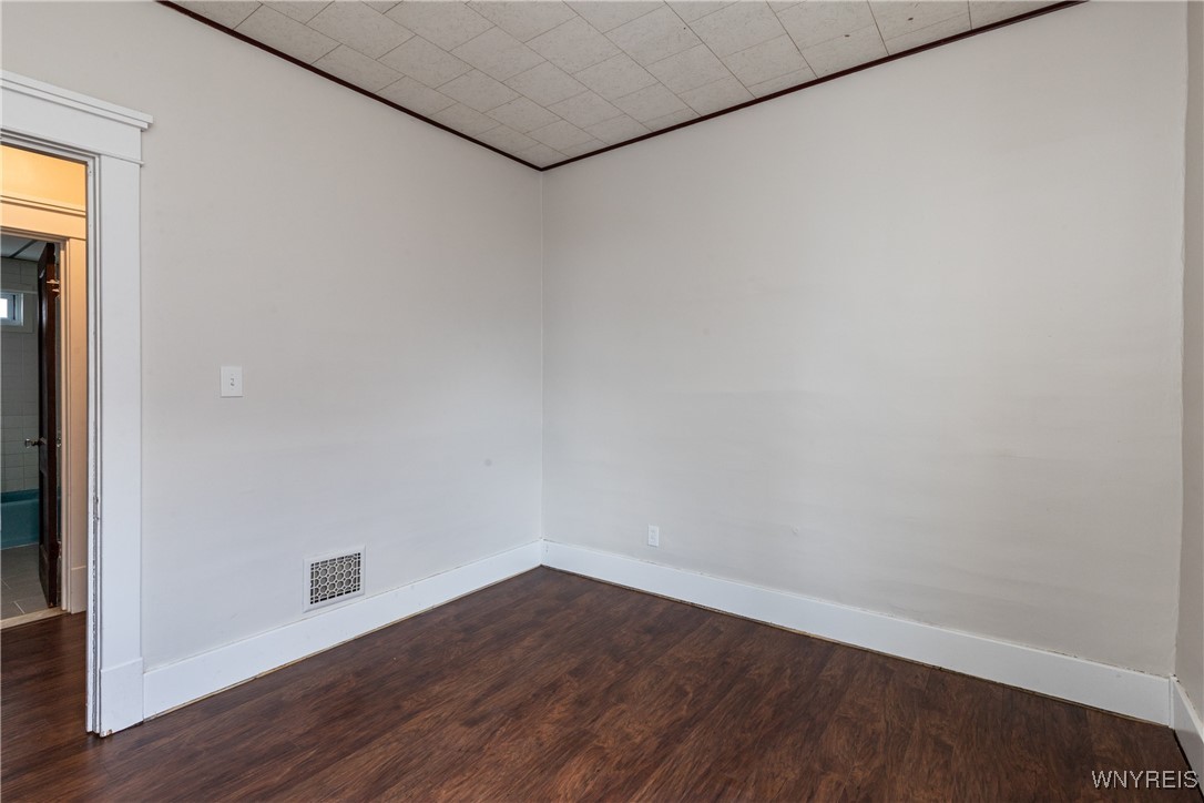 150 Roesch Avenue Buffalo, NY 14207 - Photo 38 of 50