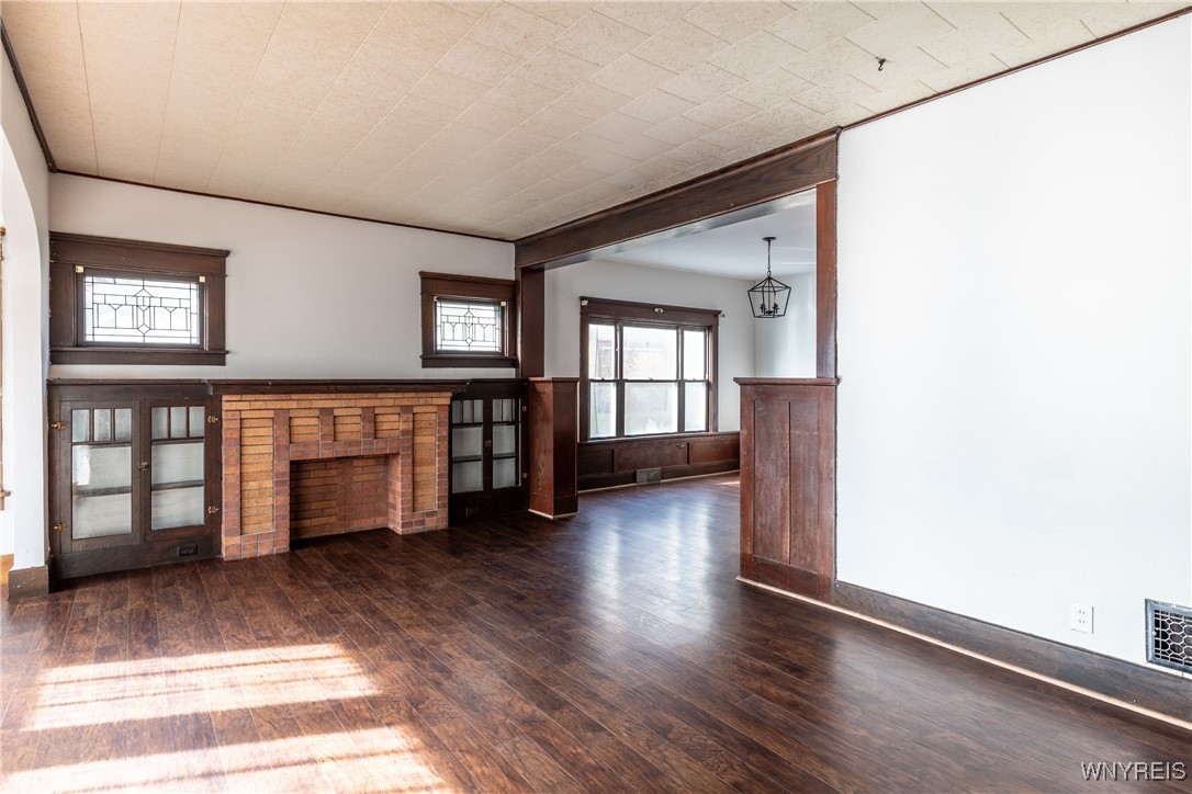 150 Roesch Avenue Buffalo, NY 14207 - Photo 4 of 50