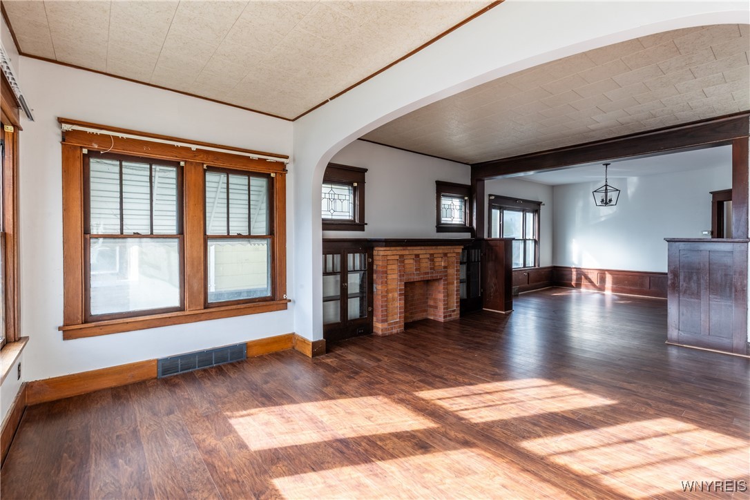 150 Roesch Avenue Buffalo, NY 14207 - Photo 8 of 50