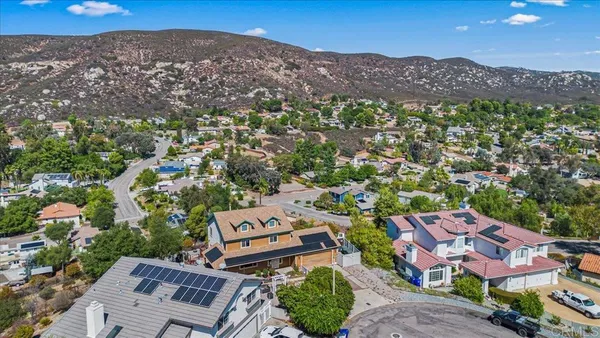 $699,999 | 24144 St Helena Court, Ramona, CA 92065