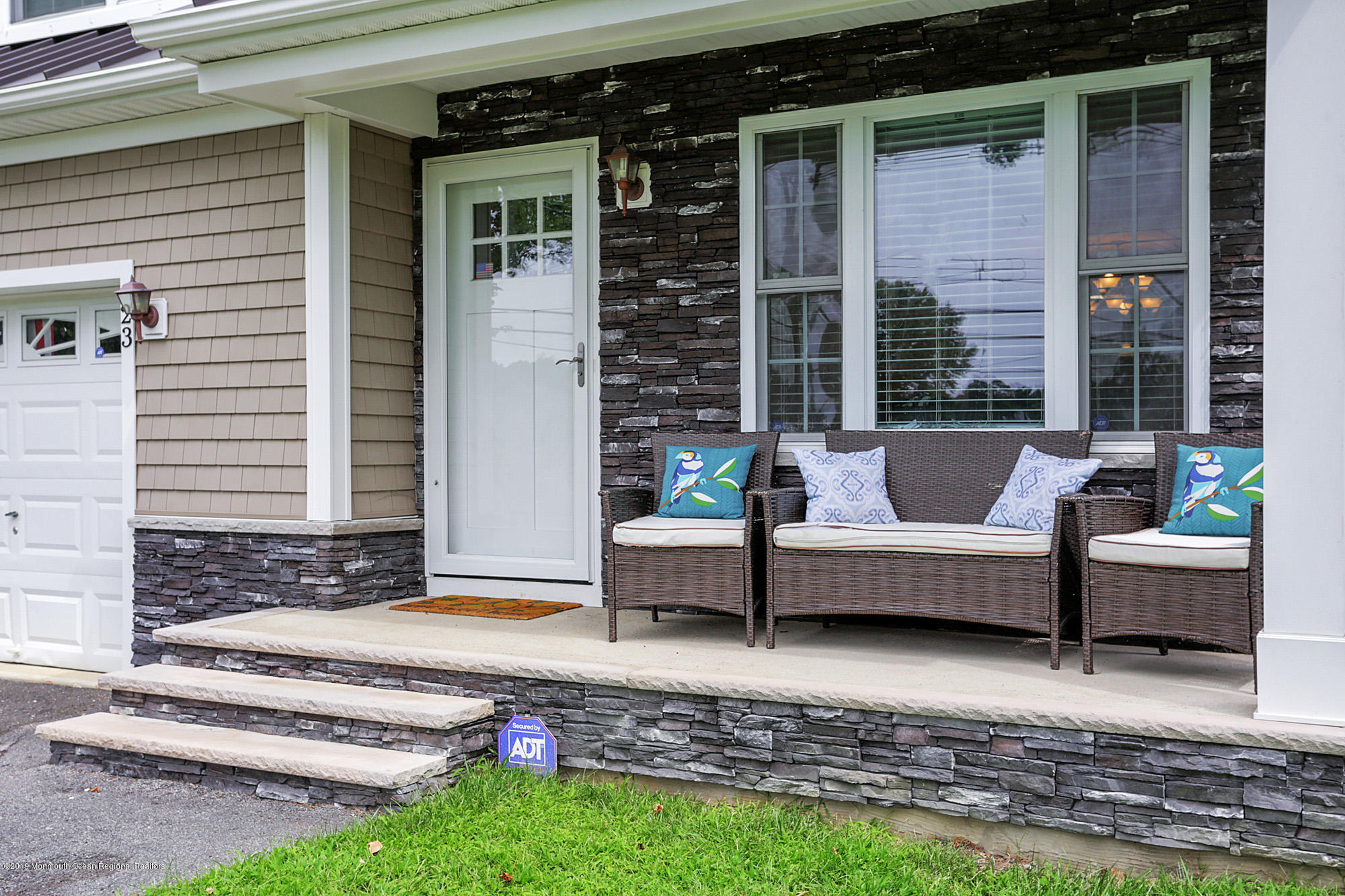 23 Maxwell Road Eatontown, NJ 07724 - Photo 3 of 22 IMG_4533_4_5_6_7