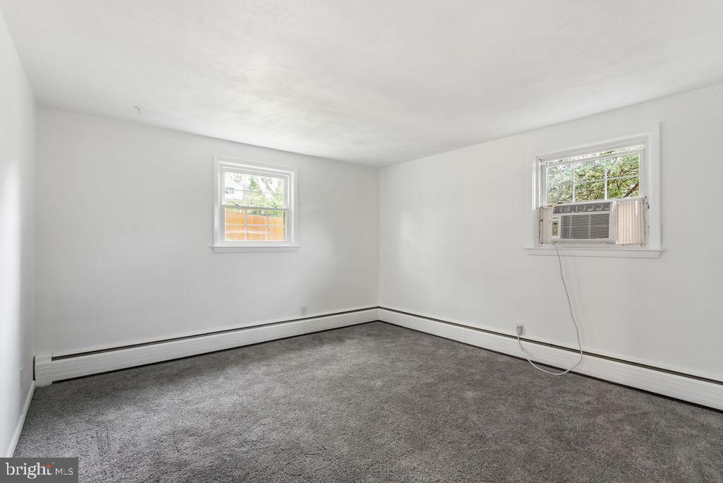 340 Greendale Road York, PA 17403 - Photo 14 of 28