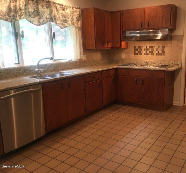 187 Old Stockbridge Road Lenox, MA 01240 - Photo 16 of 37 Kitchen