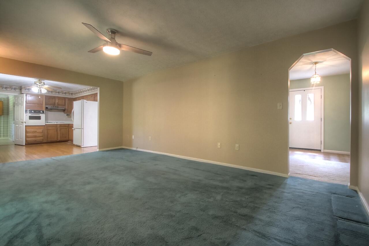 557 Sasser School Road London, KY 40744 - Photo 11 of 32 26