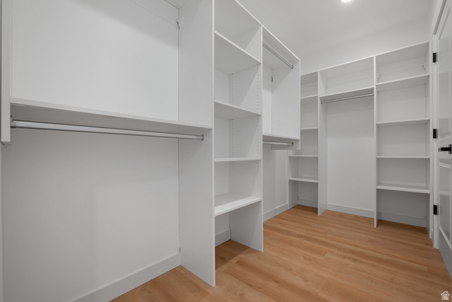 7238 South 525 East Midvale, UT 84047 - Photo 15 of 29 Walk in closet