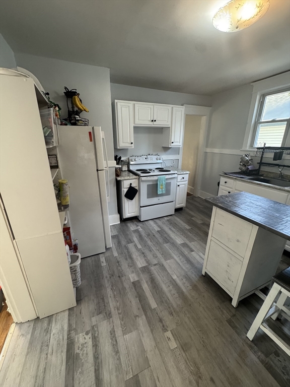 21 Fullerton Street Springfield, MA 01151 - Photo 18 of 32
