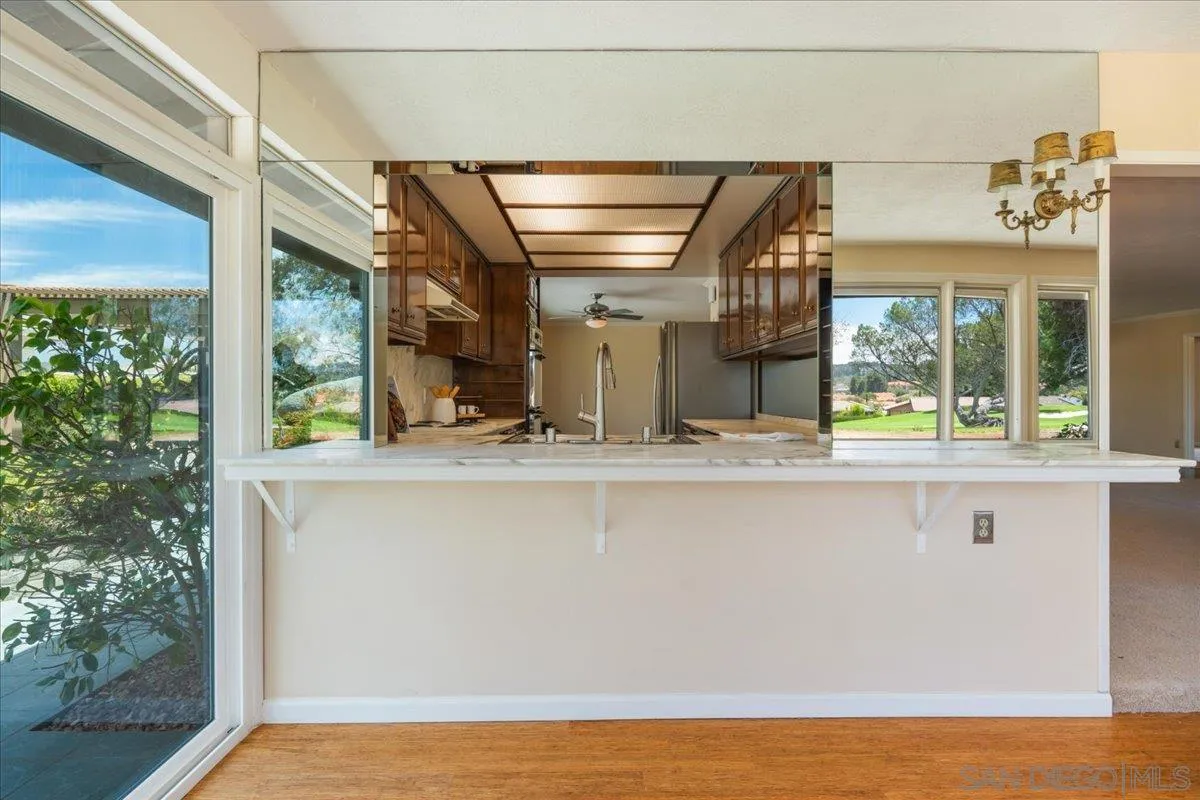 12384 Grandee Road San Diego, CA 92128 - Photo 10 of 48