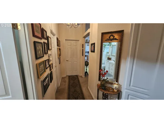 $550,000 | 1525 Braunda Drive, Roseburg, OR 97471