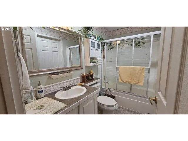 $550,000 | 1525 Braunda Drive, Roseburg, OR 97471