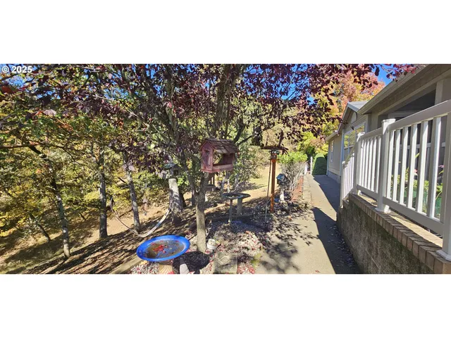 $550,000 | 1525 Braunda Drive, Roseburg, OR 97471