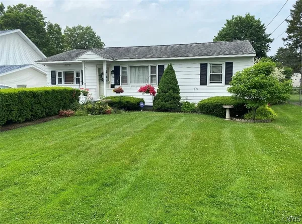 $234,900 | 433 Van Dyke Road, Utica, NY 13502