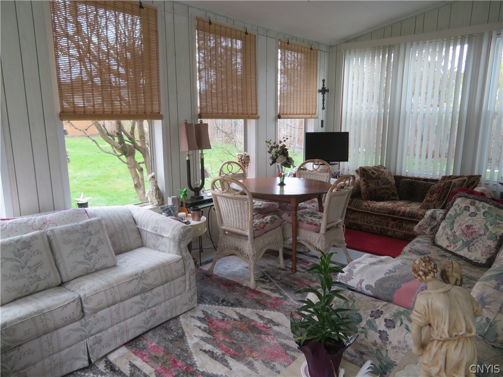 433 Van Dyke Road Utica, NY 13502 - Photo 17 of 20