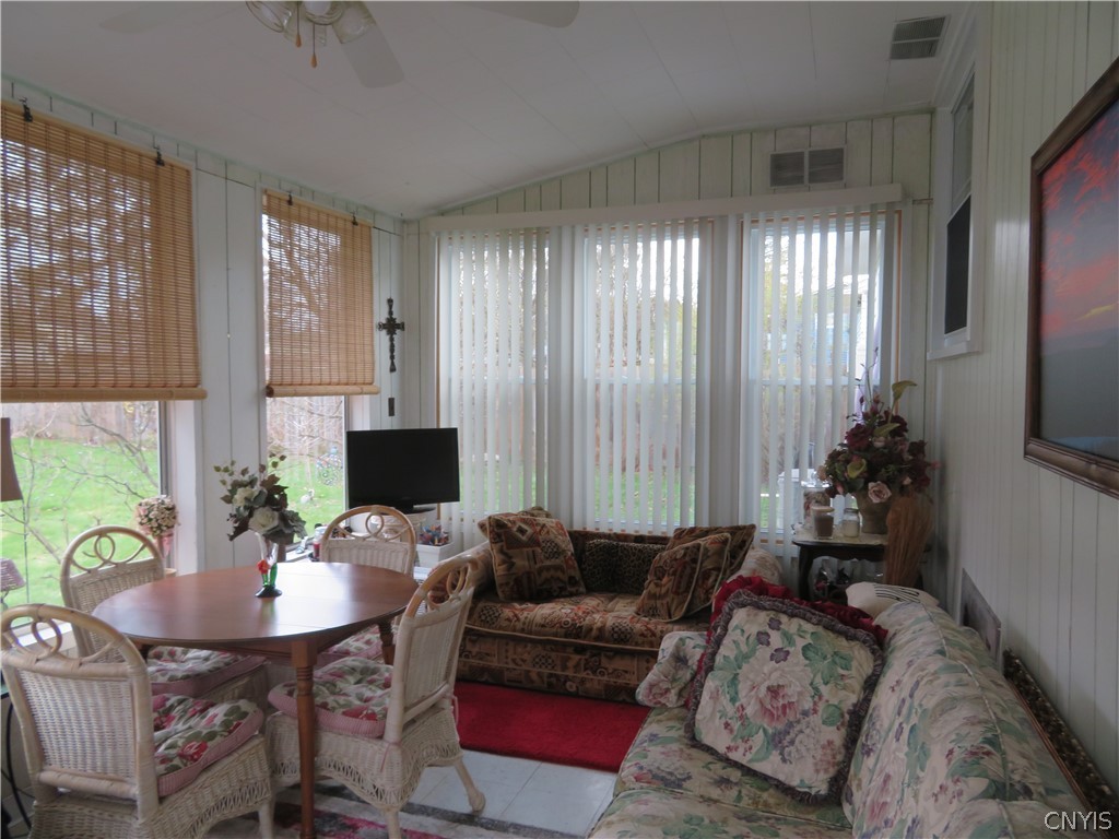 433 Van Dyke Road Utica, NY 13502 - Photo 18 of 20