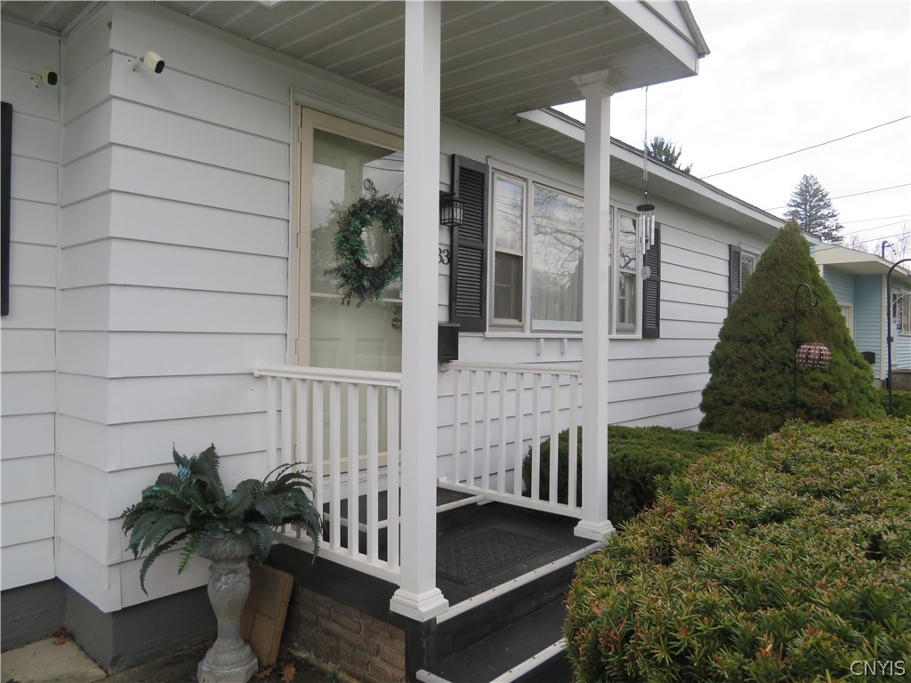 433 Van Dyke Road Utica, NY 13502 - Photo 2 of 20