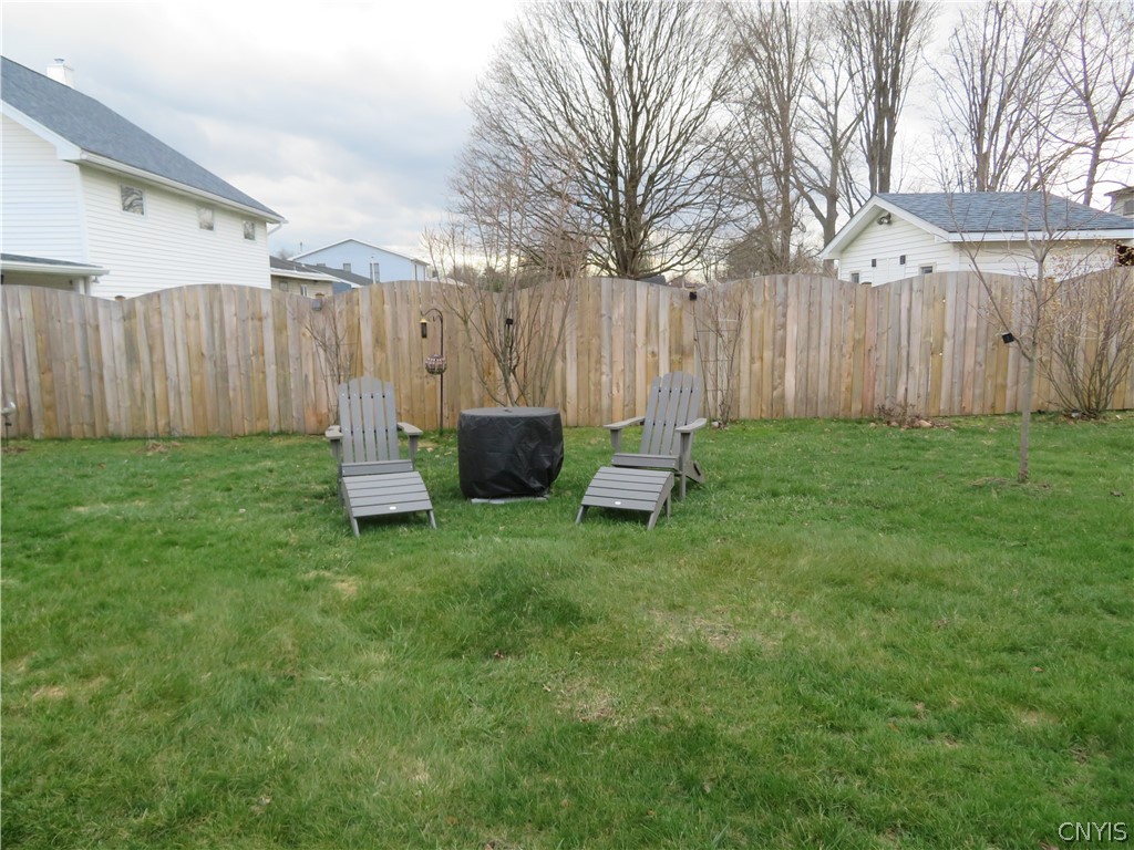 433 Van Dyke Road Utica, NY 13502 - Photo 5 of 20