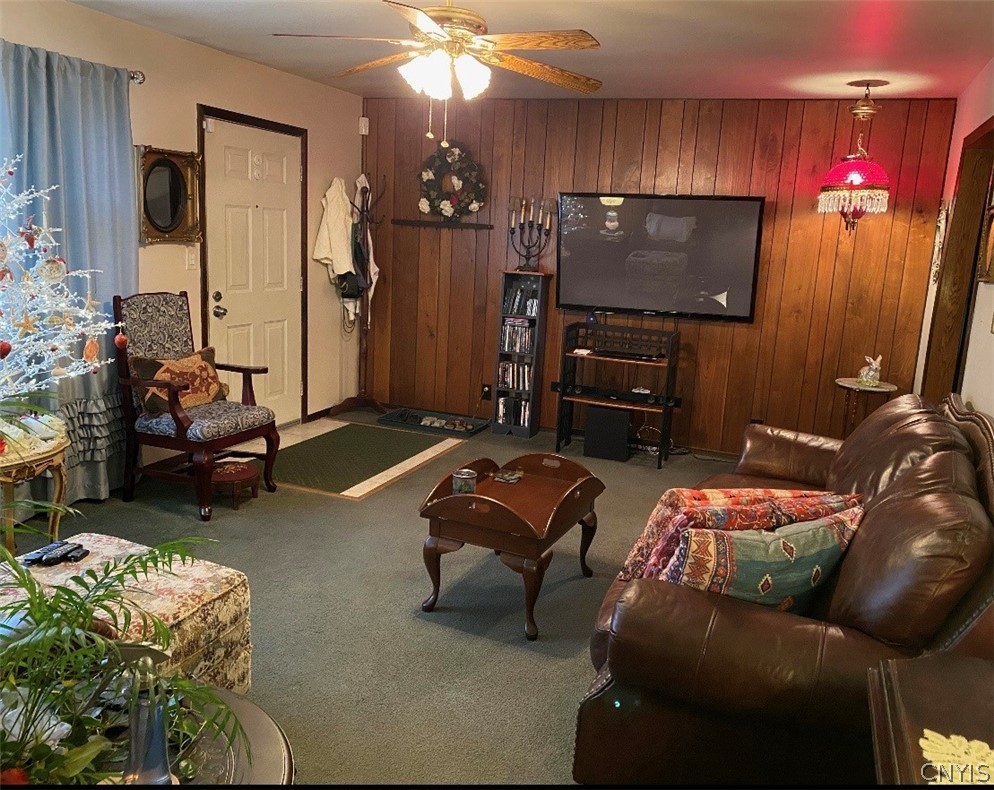 433 Van Dyke Road Utica, NY 13502 - Photo 7 of 20