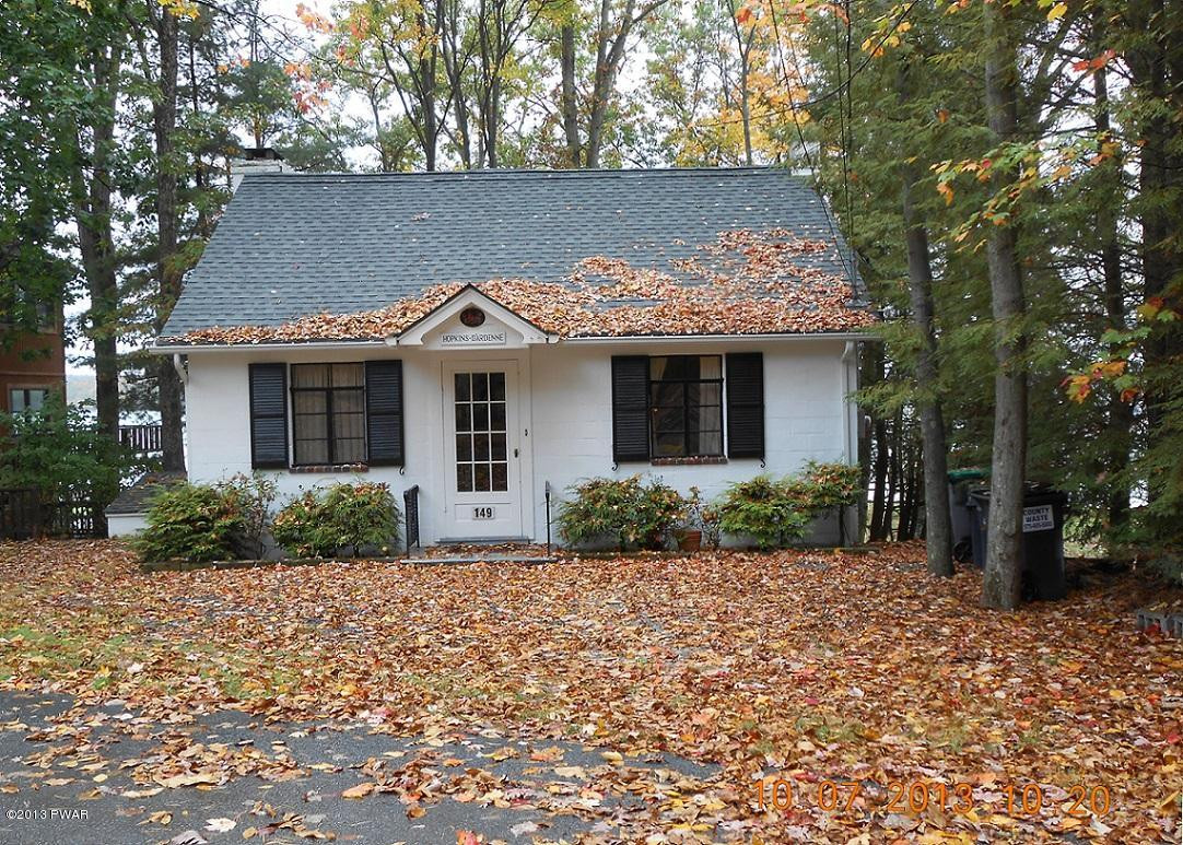 9 Shore Road Tafton, PA 18464 - Photo 1 of 18