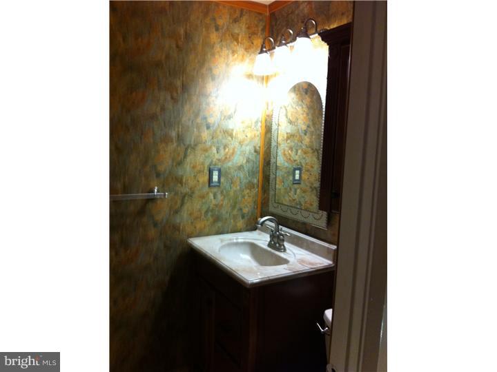 9382-84 Neil Road, Unit A Philadelphia, PA 19115 - Photo 17 of 21 Gallery Image 17