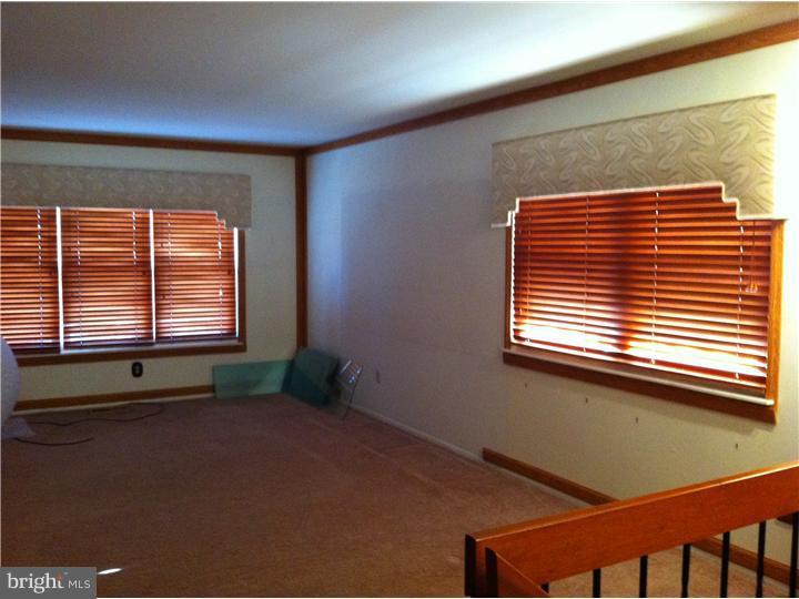 9382-84 Neil Road, Unit A Philadelphia, PA 19115 - Photo 4 of 21 Gallery Image 4