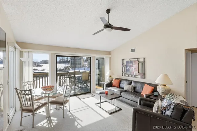 $269,900 | 71 Southwood Shores Circle, Unit 4A, Lake Ozark, MO 65049