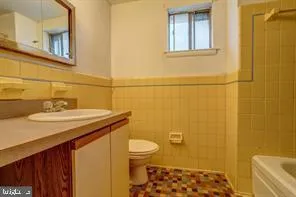 $1,695 | 168 North Bonsall Avenue, Glenolden, PA 19036