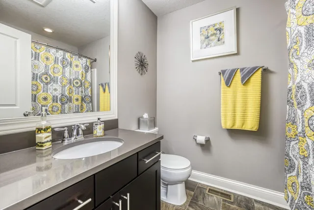 $359,900 | 8358 Hemlock Lane North, Maple Grove, MN 55369