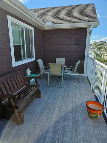 $359,900 | 8358 Hemlock Lane North, Maple Grove, MN 55369