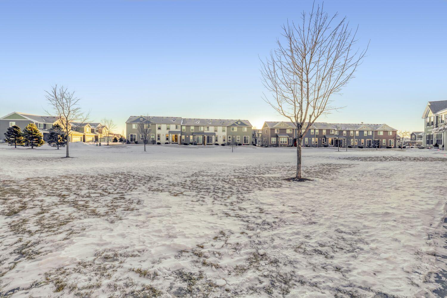 8358 Hemlock Lane North Maple Grove, MN 55369 - Photo 3 of 33