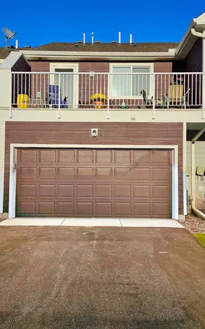 $359,900 | 8358 Hemlock Lane North, Maple Grove, MN 55369